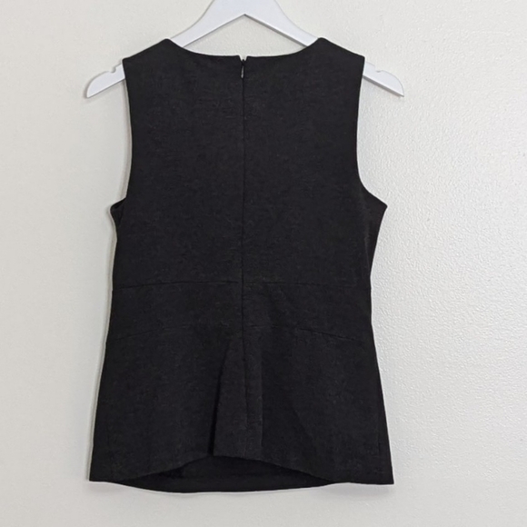 Cabi Blouse 508 The Glitz Shell Charcoal Gray Beaded Rhinestone Size 8 Sleeveles - Picture 8 of 8